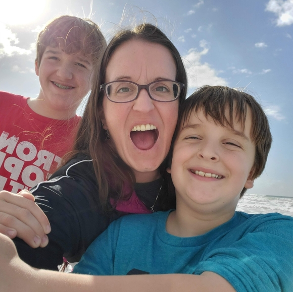 Meet your Posher, Rose - Picture 3 of 12